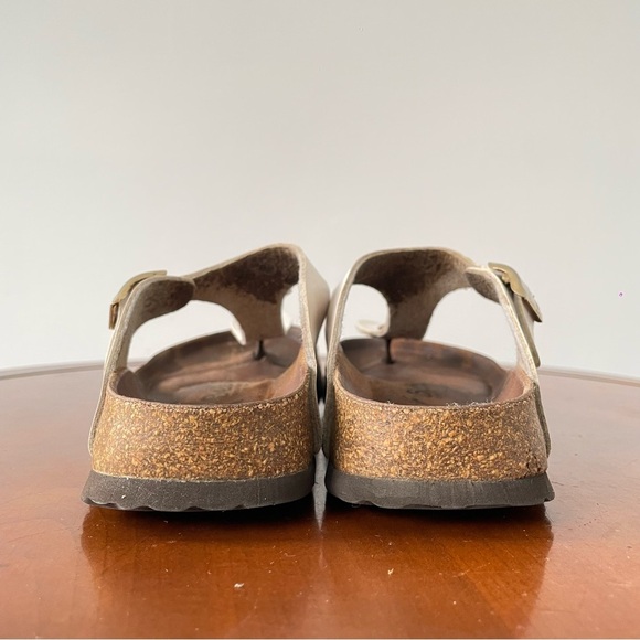 Birkenstock Betula Gizeh White Thong Sandals - Picture 2 of 8